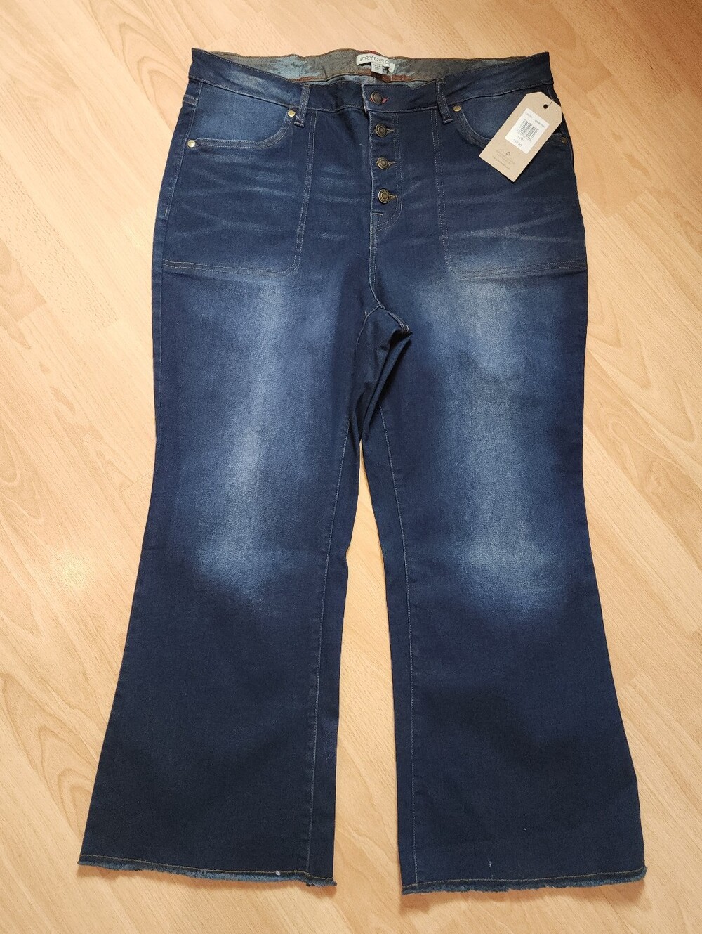 NWT Frye Kick Flare Crop Jeans Darkwash Stretch Denim Button Fly Size 18W 18